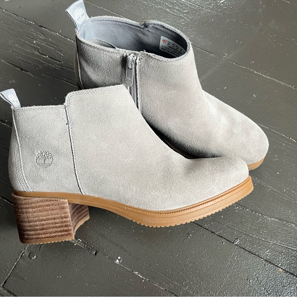 Timberland Dalston Vibe Women's Light Gray Suede Ankle Booties
